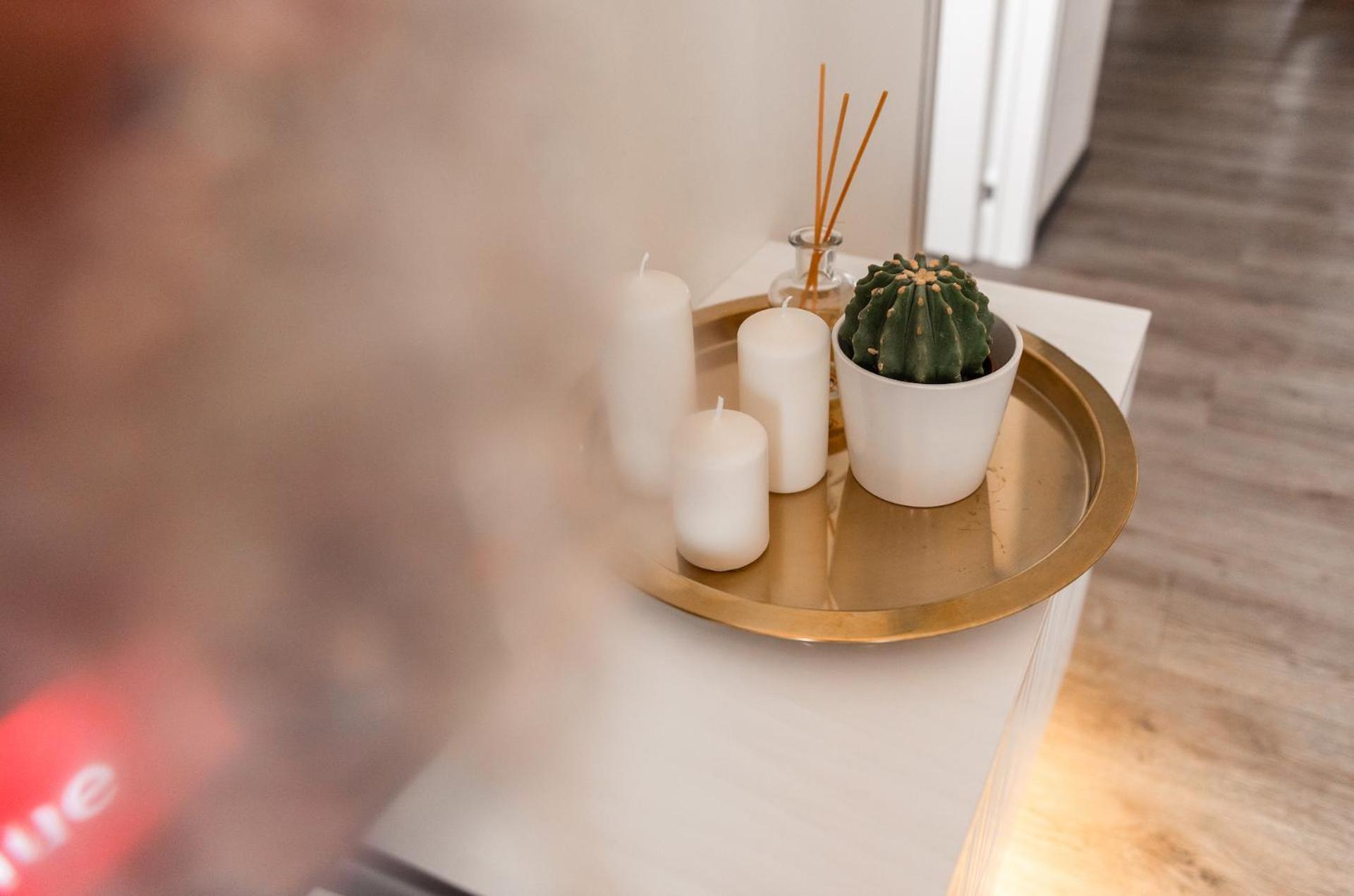 Bright Kaunas Apartment With Castle View Bagian luar foto